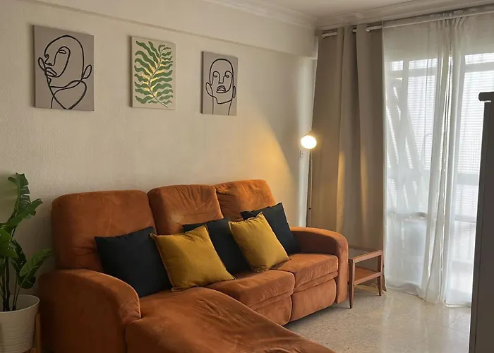 Cozy Apartment Next To Center